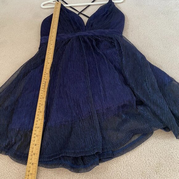 Le Chateau _ Navy Blue Mesh Sparkle Party Dress SIZE M - Picture 7 of 11
